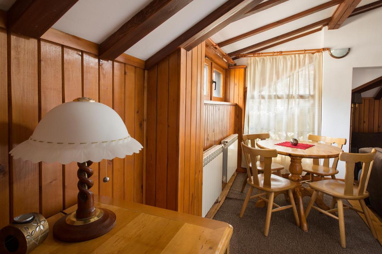 Victoria - Free Parking Hotel